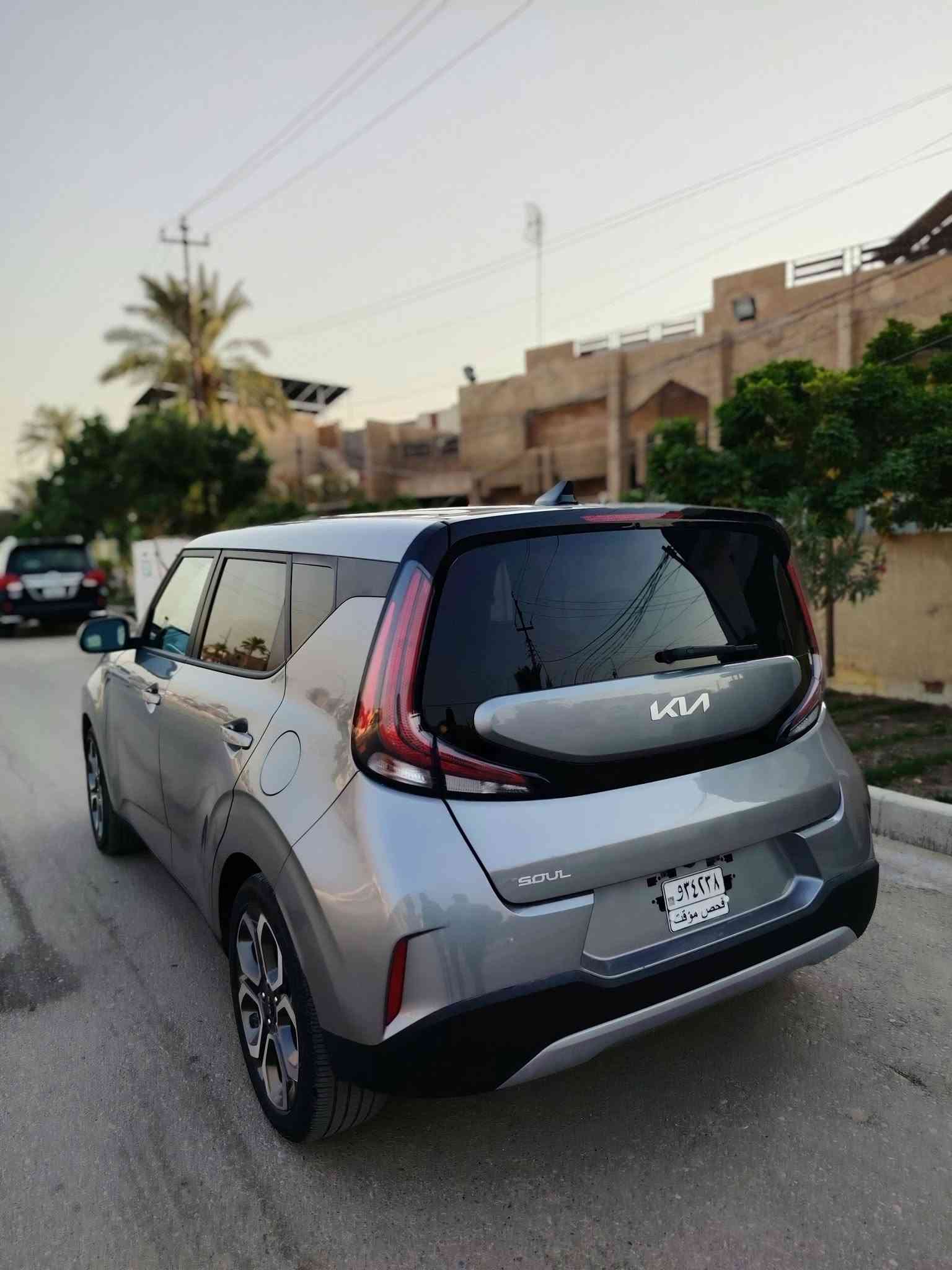 السلام عليكم ورحمة الله وبركاته Kia Soul
2024
اللون سلفر

ماشيه 2000mi
بعده بوضع الزيرو
دخول جديد 
المواصفات
شاشه
كامره
رادار امامي
تنبيه اصطدام
قياده ذاتيه 
تحديد مسار
تنبيه خروج عن المسار
كروز سرعه
اوتو ستوب
شاشه ديجتال
اوتو ستار
فول تحكم ستيرن
السياره جديده جدا
حادث السيارة جاملغ أمامي وباب الراكب بيه بارد 
بدون اي نواقص 
الشواصي مكفولات اللغود مكفولات

للاستفسار *********** // *********** 
الموقع بابل حله
