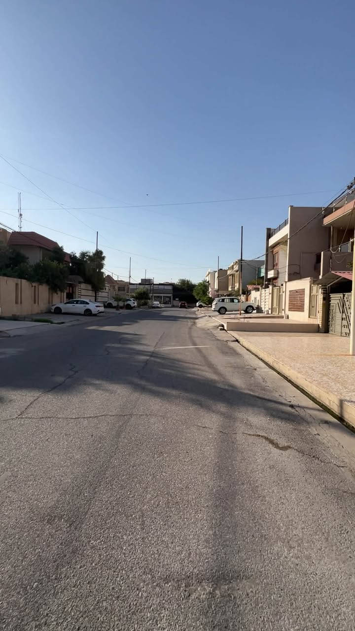 🛑عقار للبيع من :
🛑عروض مكتب ((العلاف)) لتجارة العقارات 🌟

🛑ارض للبيع او معارضة مساحة 186 متر الواجهة 7.75 متر ✨

📄سند سكني ملك صرف / شرط القرآر التمليك والتحويل

❌لانتعامل برفع سعر العقار عن سعرة الأصلي نجمع البايع بالمشتري مباشرتأ _ لا نوقف البيعة بخلاف عن الدالية 

🛑موقع مميز جدأ 💥 

🔴سعر مناسب جدأ ✨

🌍الموقع / حي السكر قرب (( مجمع الأوربي 2 شارع 20 متر  )) 🏫 

🛑يقع على شارع تبليط بعرض 20 متر 💥

للاستفسار 

⏮️مراجعة مكتب العلاف لتجارة العقارات 🌟

أو الاتصال 

☎️ أسيا ***********

أو

☎️ كورك ***********

⏪️مع العلاف للعقار استثمارك في آمان ⭐️

🌐عنوان المكتب / الموصل _ حي الزراعي قرب جسر السويس 🔥

📌نستقبل عقاراتكم وطلباتكم العقارية .
