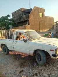 لاندكروزر ٨٠ • شرط النظافة • داقوق