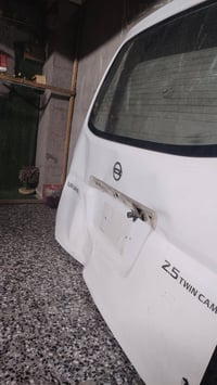 شباب باب نيسان يورفان ناصيه سعر 150 الف 07723983908