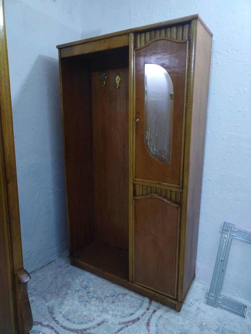 غرفه ام الخمسة قاطين كلهة صاج للبيع السعر 700 رقم الهاتف *********** عمارة, ميسان
