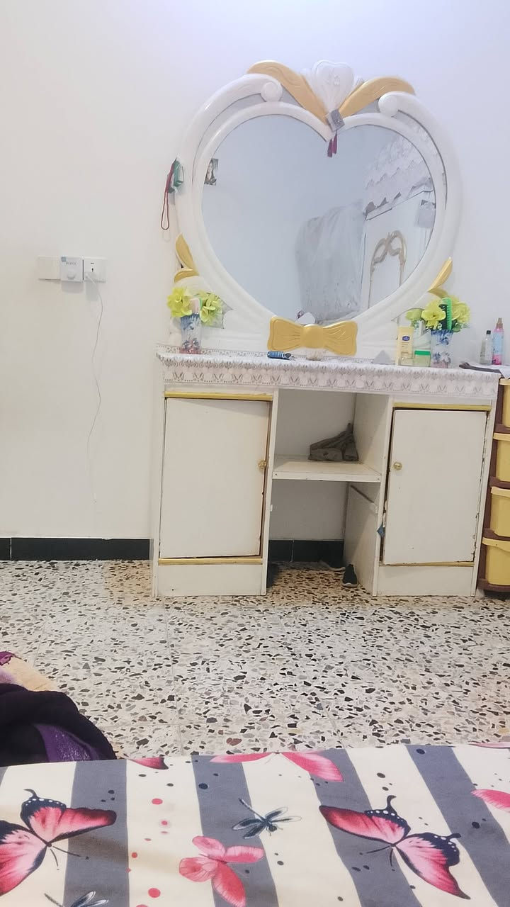 غرفه نضيفه سعر 200رقم ***********
