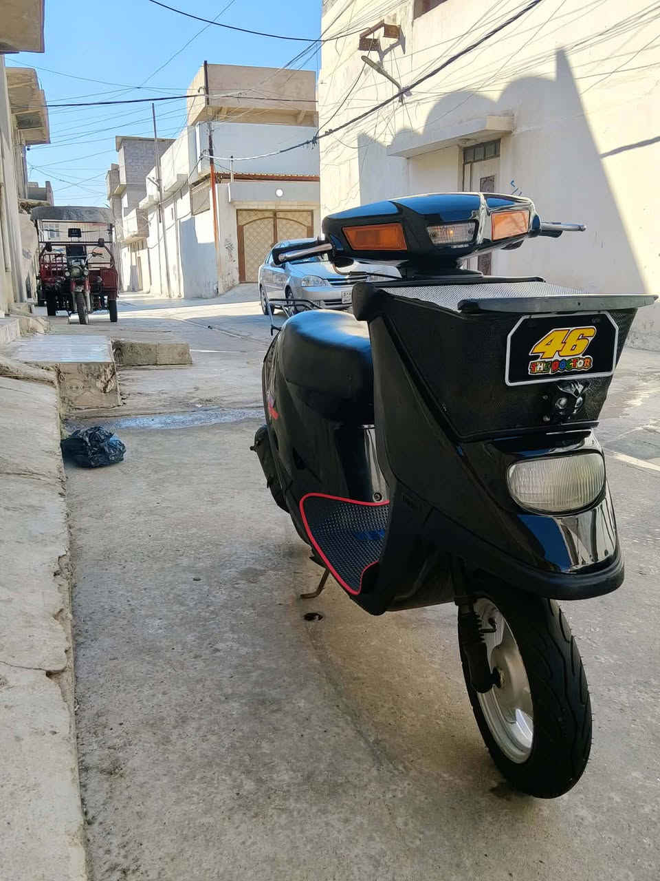 السلام عليكم ماطور بزون شرط مامفتوح   المكينه لايت اشاير كلو شغال فول٣٢٥ وبي مجال حك جيتك موصل / الجانب الايمن
***********
***********
