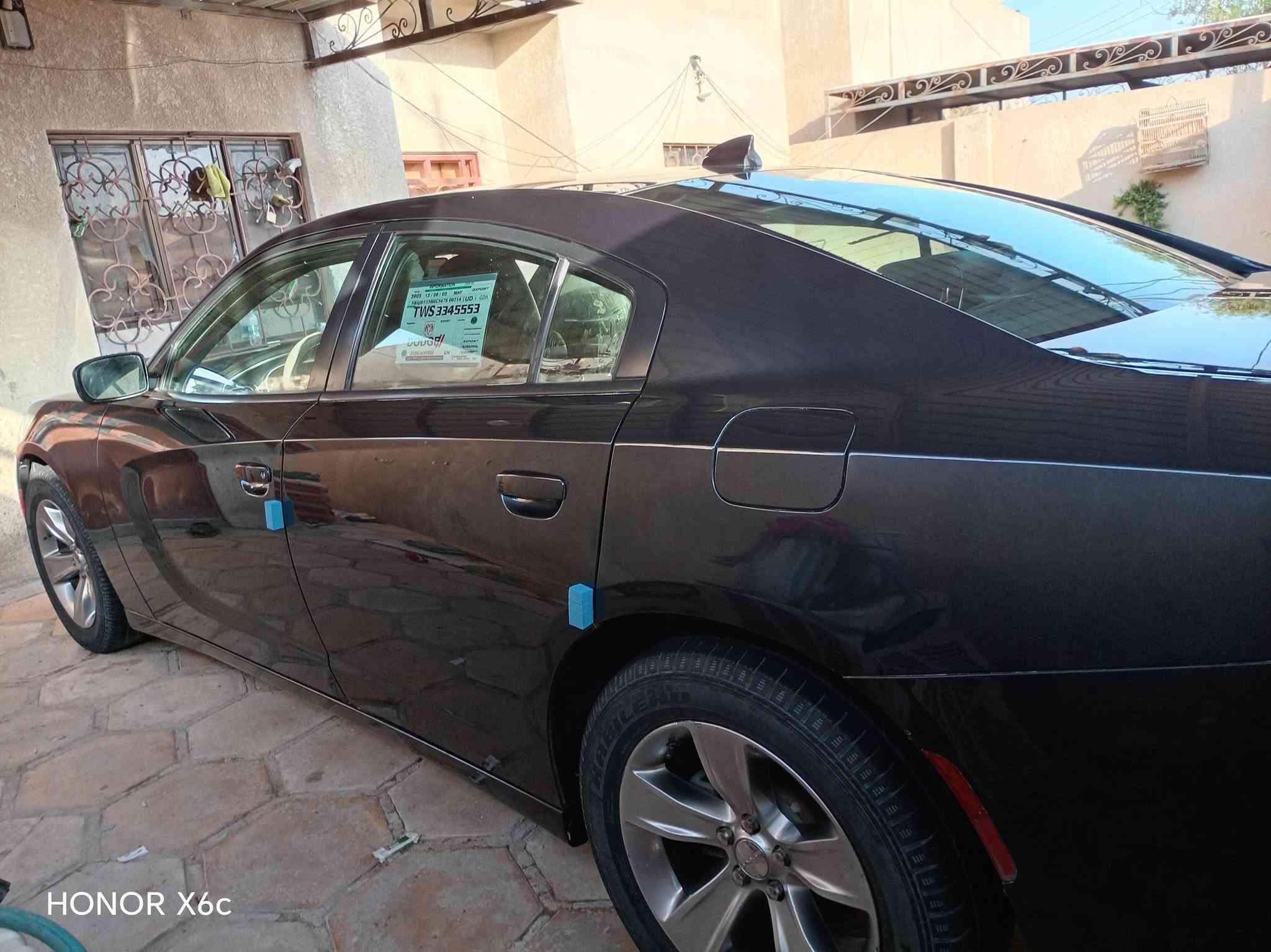 جارجر SXT • ٢٠١٧ • رقم بصرة