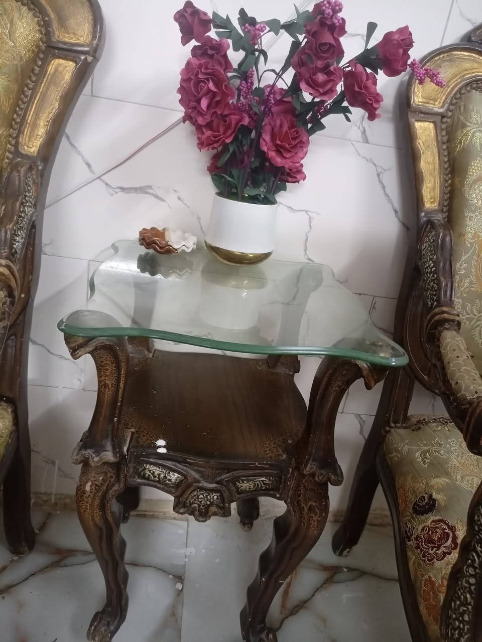 لبيع السعر 250 
***********
