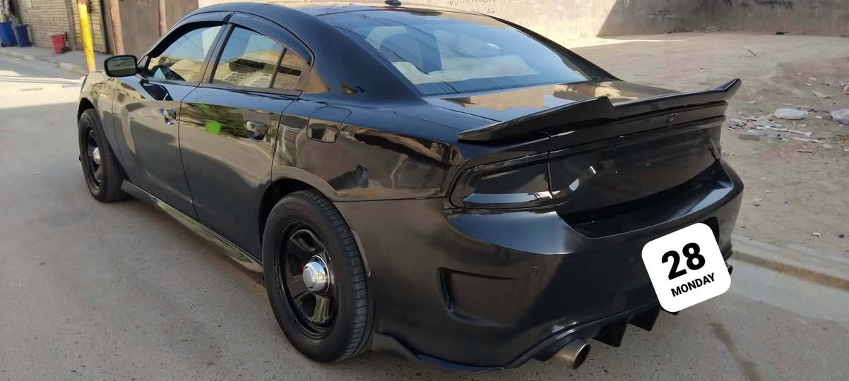 السلام عليكم جارجر بوليسي موديل 2019 اصل رقم بغداد بسمي حادث جاملغ الخلفي وطخات بدون ايرباك ونصبغت حزام بدون ضرر مكينة 5700 جديدة كير جديد بية منضومة غاز 
 تبريد ثلج تخم تاير لات زنون كشن كهرباء وجلد اسود شاشة كبيرة مكاني بغداد السعر 128 قفل ***********

نص مكتوب في الصور:
- السلام عليك يا ابا الفضل العباس
- 28 MONDAY