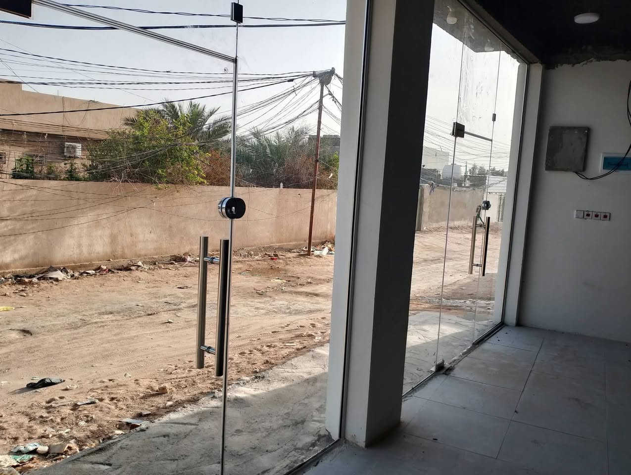 🏪 محل للإيجار – كربلاء / الحر

📍 العنوان: كربلاء – الحر، مقابل المستشفى التركي، منطقة عرب صالح.

🔹 يصلح أن يكون سوبر ماركت أو مخزن
🔹 المساحة الكلية: 100 متر تقريباً
🔹 الطول: 13 متر
🔹 العرض: 7.5 متر
🔹 متوفر كافة الخدمات
💰 سعر الإيجار: 200 ألف دينار شهرياً

📞 للاستفسار والتواصل:
***********
📱 واتساب متوفر
