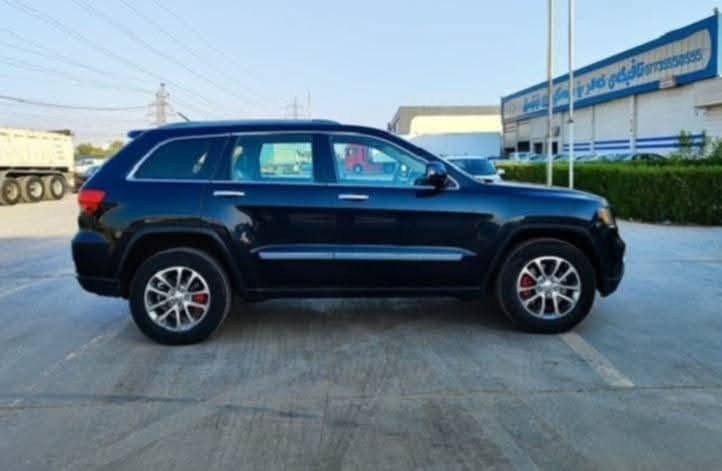 سلام عليكم jeep
جيب لاريدو موديل 2012 فئة لمتد4×4
محرك V6 3600 سته سلندر
ستلايت روف بنورامه فتحة سقف
تبريد قطعتين
كشتان جلد هيترات بالمقاعد تدفئه
مضخم صوت شاشه قلاب
كير محرك سليمات
#سعر145وبيها #مجال
التواصل على الخاص او على الواتساب

*********** فقط واتساب
