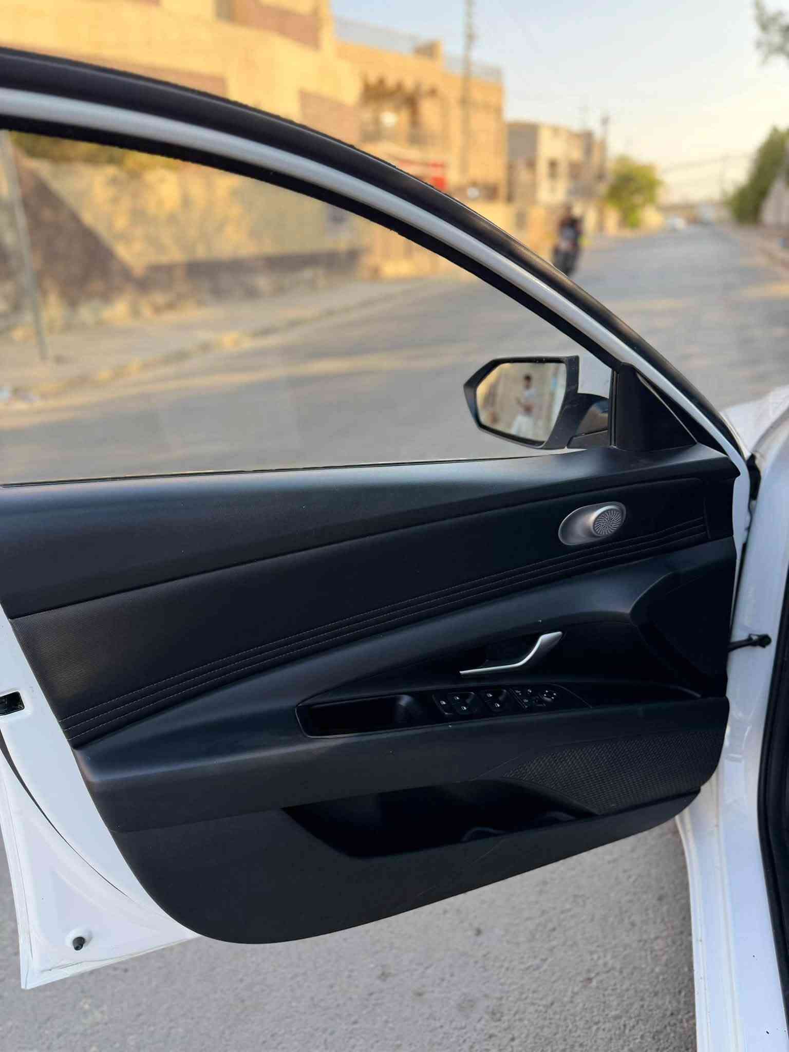 سلام عليكم
النترا تجميع  24 جديدة ونظيفة جداً رقم شمالي استخدام قليل مكفوله فقط كم ملاحظة بسيطه  فول مواصفات معروفة مواصفاتها للبيع سعرها 130 بيها مجال بسيط 

هـ ***********

