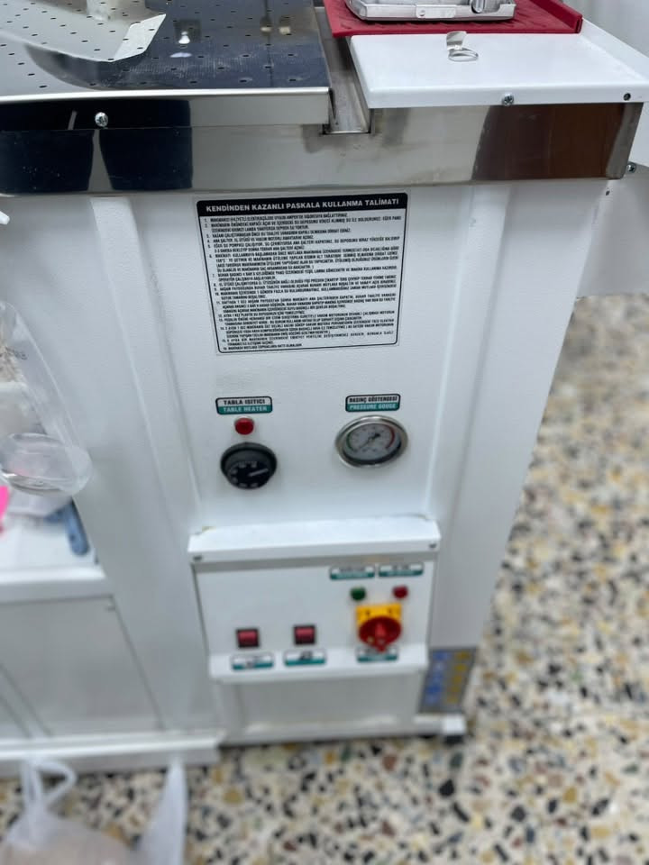 السلام عليكم نورفه للبيع سل ستيل ام الجنح استخدام شهرين وعزلت مستخدمه كلش قليل ب مليونين وبيها مجال اني ماخذها ب 16 ونص 
***********
