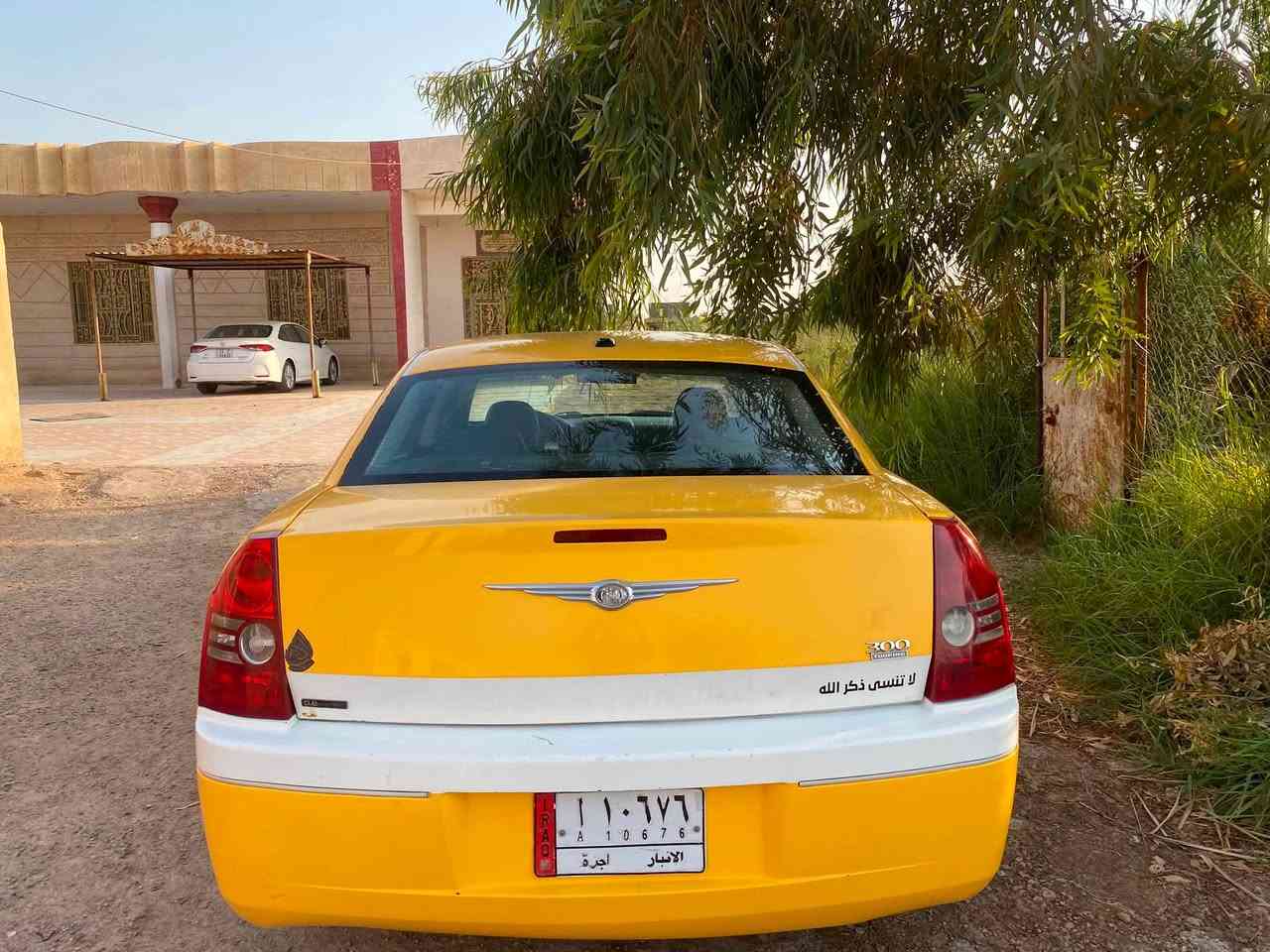 اسلام عليكم بيع مستعجل اوباما 10 اصل اربع جوكات كير مكينه اكسل حداديه الاماميه فقط 70/100 تخم تاير قبل شهر شاده مصفره هيئه وغرامات ولا ربع عليها بدون ضربه بدون ضربه شاصي كفاله عامه بيها الجاملاغات الاماميه وباب الصدر والسايق مفتوحات اثر تعمير + بيها قطع بيهن معجون المعجون مو اثر شي صابغها واحد غشيم مصلحه للاستفسار ***********
