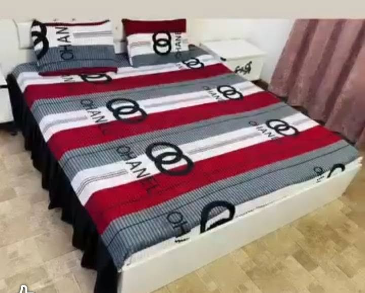 🛏️✨ فرشات جرباية بتفصيل وخياطة راقية حسب الطلب ✨🛏️

🌸 أنواع الأقمشة والأسعار: 🌸

🔸 همايون تركي مشجّر — 15,000 دينار
🔸 خاولي شتائي مقلم — 17,000 دينار
🔸 همايون إماراتي قطني مشجّر — 20,000 دينار
🔸 همايون دجتال مشجّر — 25,000 دينار

📌 كل نزلة تتكون من 3 قطع:
🛏️ فرشة سرير
🛏️ وجهين مخدة
🌸 كركش للفرشة من 3 جهات

🧵 خياطة مرتبة ومتقنة
🎨 ألوان ونقشات متنوعة
✨ تفصيل حسب الطلب

📲 للطلب والاستفسار واتساب:
***********

💗 أناقة وترتيب يليق بغرفتچ 💗
