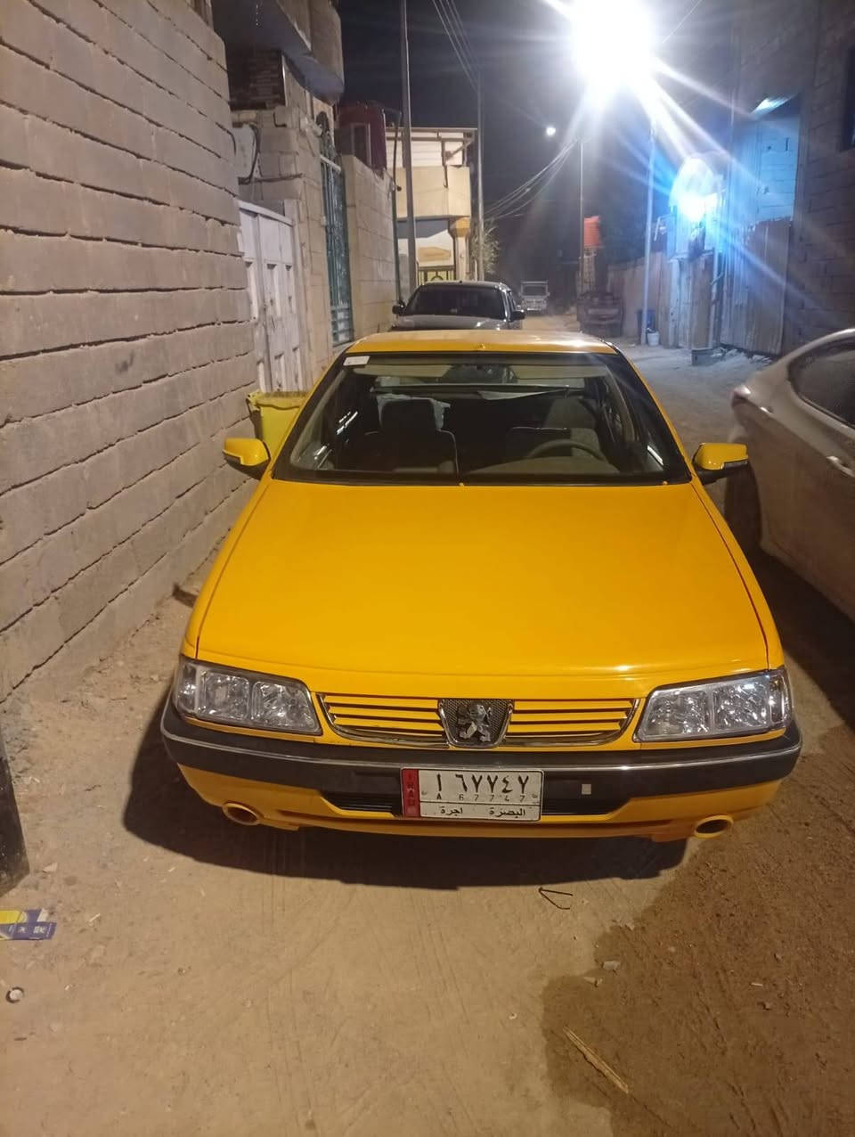 بيجو 405 • ٢٠١٦ • رقم بصره
