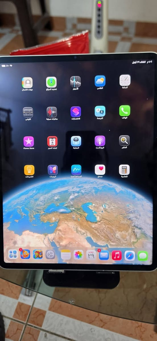 ايباد برو 12.9 الجيل الخامس ذاكره 256 معالج M1 يدعم شريحه نظيف كلش استخدام شخصي المهتم يتواصل على الخاص او الاتصال على الرقم ***********
