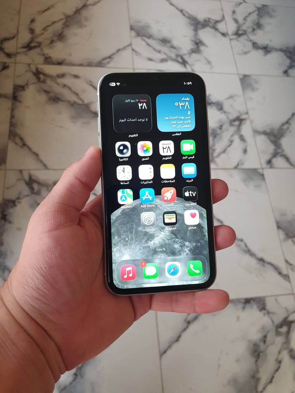 IPhone 11
نضيف شخط مابي

شرق اوسط  

ذاكره 128 

مستبدل فقط شاشه ارقه نوعيه بالسوك وانطيك بيها ضمان 3 خيارات 
فيس ايدي شغال
سعره ( 250 ) وبي مجال .. مكاني حله 

واتساب ***********

