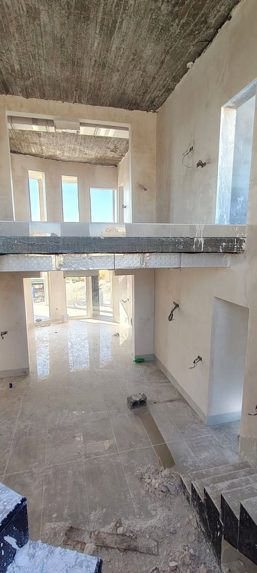 السلام عليكم كادر لبخ جص من الموصل_شغل درجة اولى  شغل على مساطر وحسب الطلب شغل نضيف ومرتب شغلنا مستمر بل شرقاط البيت يطول 3 ايام من يرغب بل عمل الخاص مفتوح او  الاتصال على رقم   ***********/‏//‪***********‬‏
