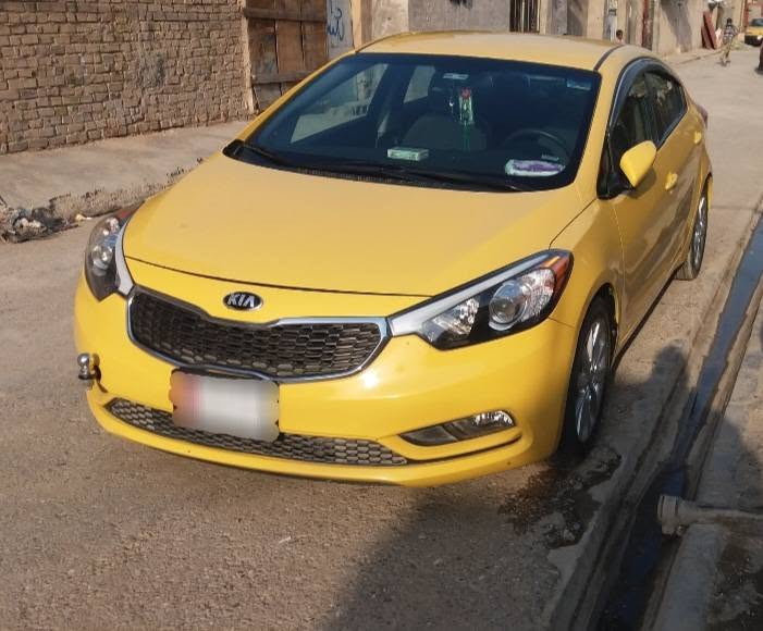 كيه فورتي بغداد
موديل 2014 محرك 1800 
مواصفاته نص فول كامره خلفيه 
تصفير هيئه وبحث 
سياره بسمي تحويل ثاني يوم 
رقم هاتف  ***********

