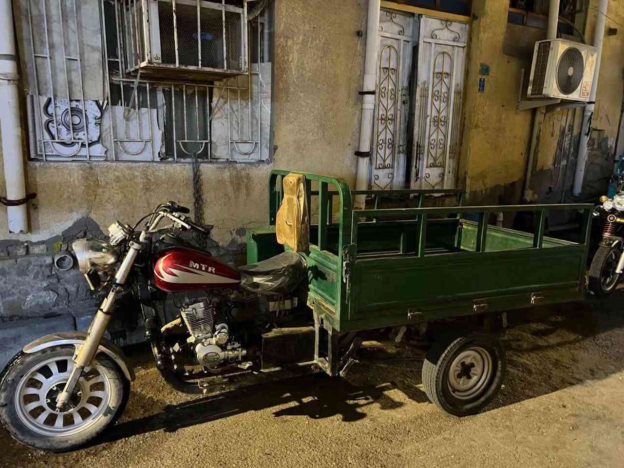 ستوته ام تيار • ٢٠١٢ • اوراق