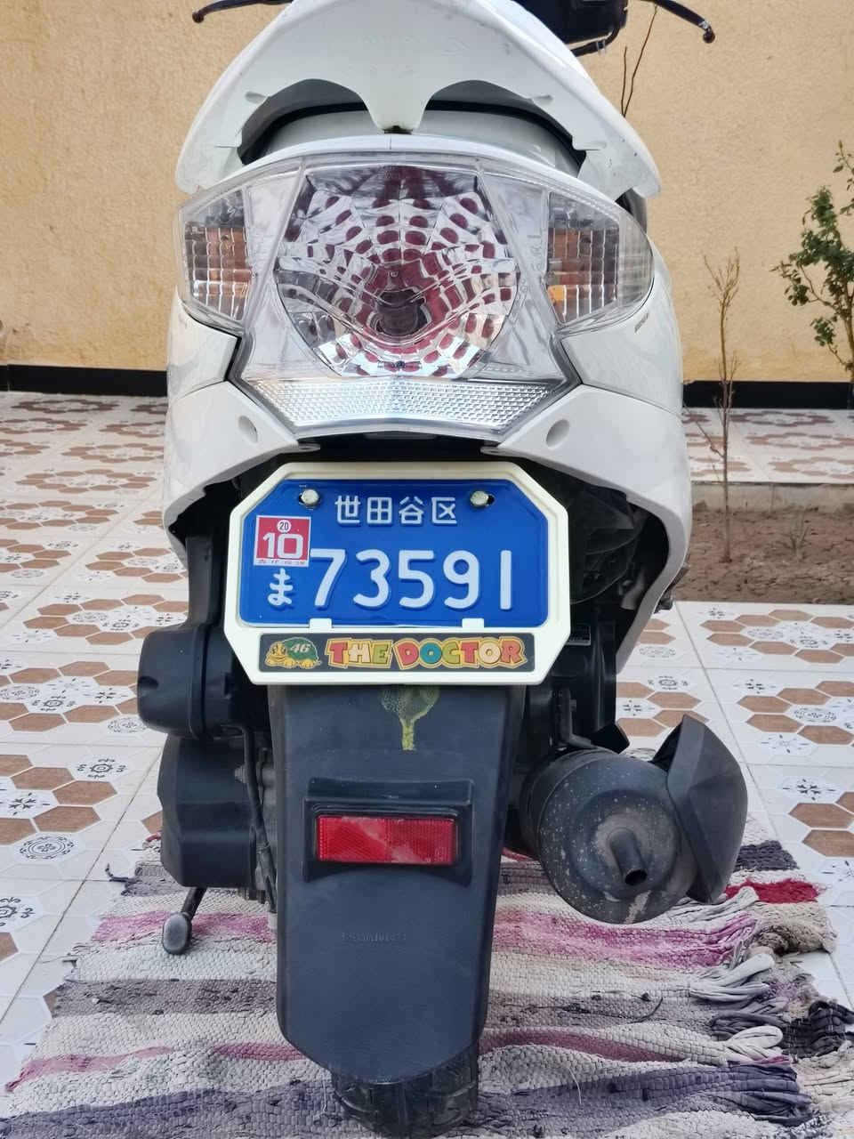 بوليسي • ١٥٠ • ٢٠١٥