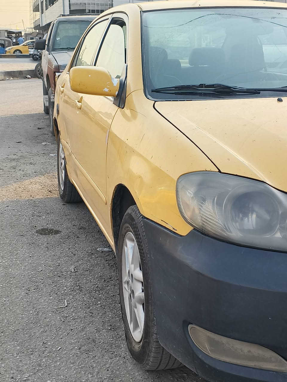 السلام عليكم.Corolla كورلا 2008 رقم واسط 
كير مكينه بلاد صدر جديد تخم تاير جديد سياره نقصه بس تبريد تصلحه عليه سياره بسمي *********** مكان بغداد .
