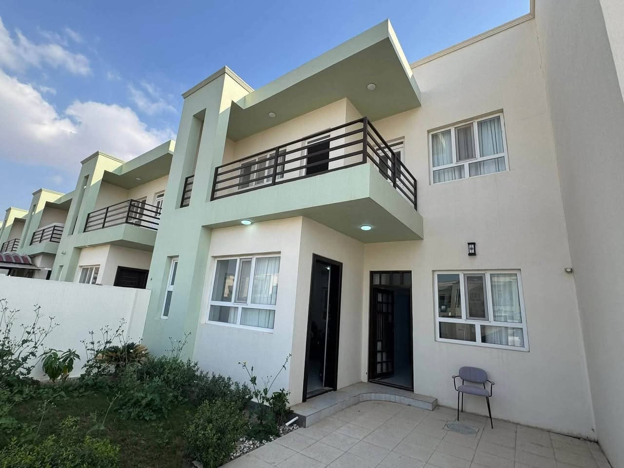 🚨 تطلوعة رمزية جداً ❗️❗️
فرصة ذهبية داخل مجمع المرتضى السكني
❗️❗️ هذا العرض نادر
🏡 دار للبيع
📐 مساحة الدار: 160 متر
📍 بلوك 40  
💰 الواصل: 58 مليون فقط
🔥 سعر مغري وفرصة ممتازة للسكن 

✅ موقع ممتاز داخل المجمع
✅ مناسبة للعائلة والاستثمار المستقبلي

#اكتب_تم_توصلك_تفاصيل

📞 للاستفسار***********
