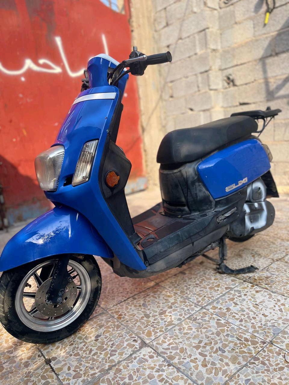 سلام عليكم  درجه ماكس بوليس
لبيع درجه ماشاء الله كلها ناشفه مكينا كارتوت لبوشه 49بلاد جيب مصلح وفحص شرط برغي مامفتوح كفرات ختم واحد ويه المكينه كفاله عامه من التاير للتاير  درجه شوف عينكم نضافا فول ما بعازت برغي وصل الشراء موجود ((البصره الجزيره قرب جسر خاالد ***********))