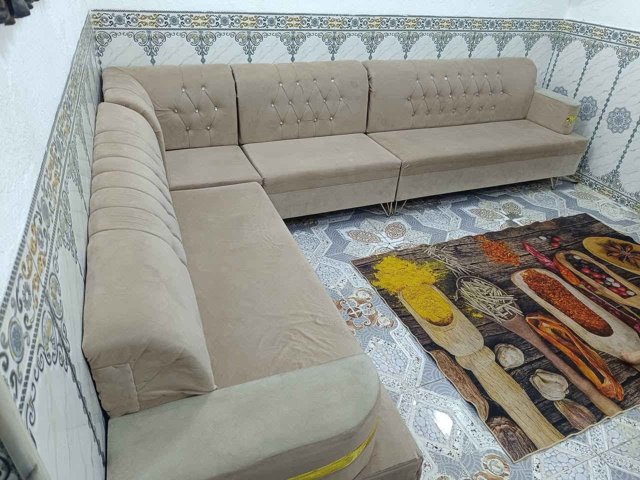 تخم • جديد • نجف