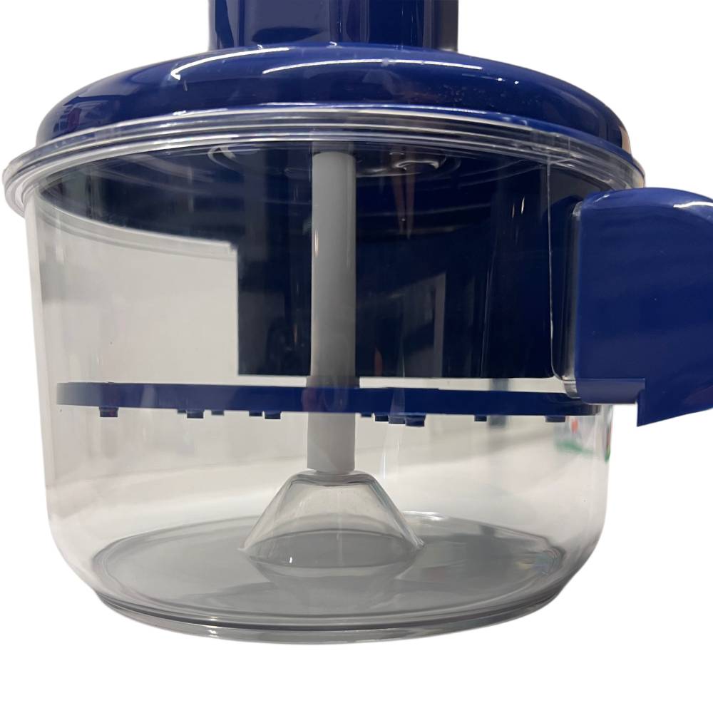 آلة تقشير وتقطيع الفواكه والخضروات – Fruit and Vegetable Peeler

Y-920موديل 

أداة مطبخ عملية لتقشير ومعالجة الفواكه والخضروات داخل وعاء واحد.

• مصممة لتقشير الفواكه والخضروات باستخدام رأس تقطيع داخلي

• تعمل داخل وعاء شفاف يسمح برؤية المحتوى أثناء الاستخدام

• تحتوي على غطاء علوي مع زر تشغيل (Jog) وزر تفريغ (Discharge)

• مناسبة للأصناف مثل: العنب الأخضر، الطماطم، البرقوق

• تصميم مدمج مناسب للاستخدام المنزلي اليومي

• نوع الاستخدام: تقشير / معالجة فواكه وخضروات
• التصميم: وعاء شفاف مع غطاء علوي
• آلية التشغيل: زر Jog للتقشير وزر Discharge للتفريغ

جهد الشحن 5 فولت

تيار الشحن: 1 امبير

القدرة المقدرة: 35 واط

الجهد المقدر : 3.7 فولت

محتويات العلبة:
• وحدة التقشير الرئيسية
• وعاء تخزين شفاف
• رأس تقطيع داخلي
• غطاء علوي
• دليل استخدام مطبوع على العلبة (بالصور والخطوات)