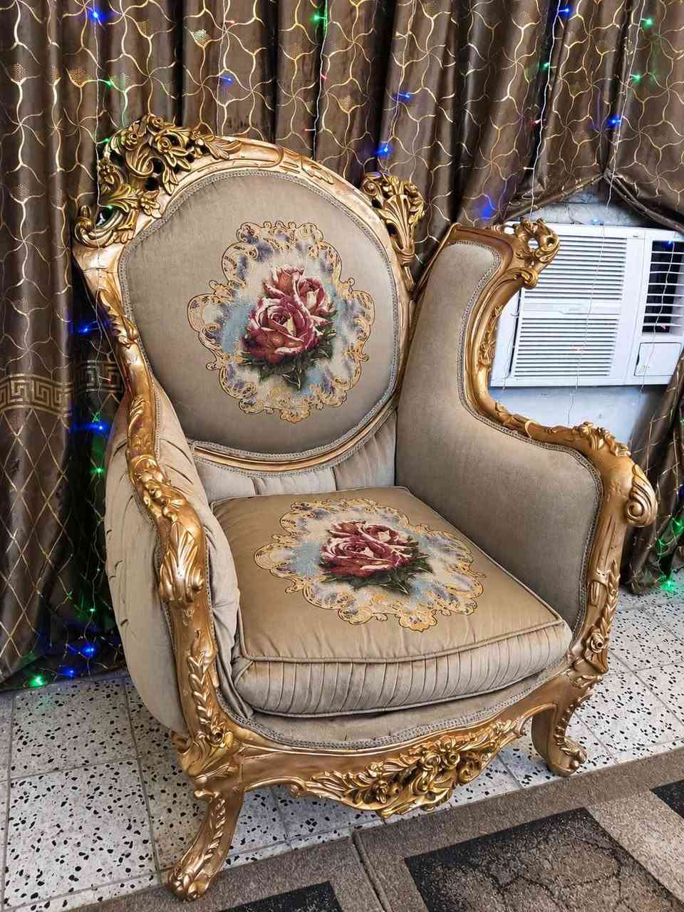 دمياط • ١٠مقاعد • نظيف
