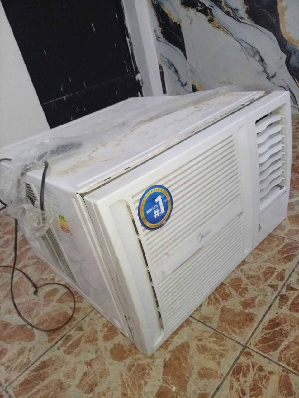 مكيف 2 طن مستعمل 3 اشهر فقط بعده بحالة الشركة امانة الله كلش نظيف عنواني الحرية شارع الدور مقابل كص علي الشهير عمارة فايكينك 
للاستفسار 
***********
*********** بغداد, العراق
