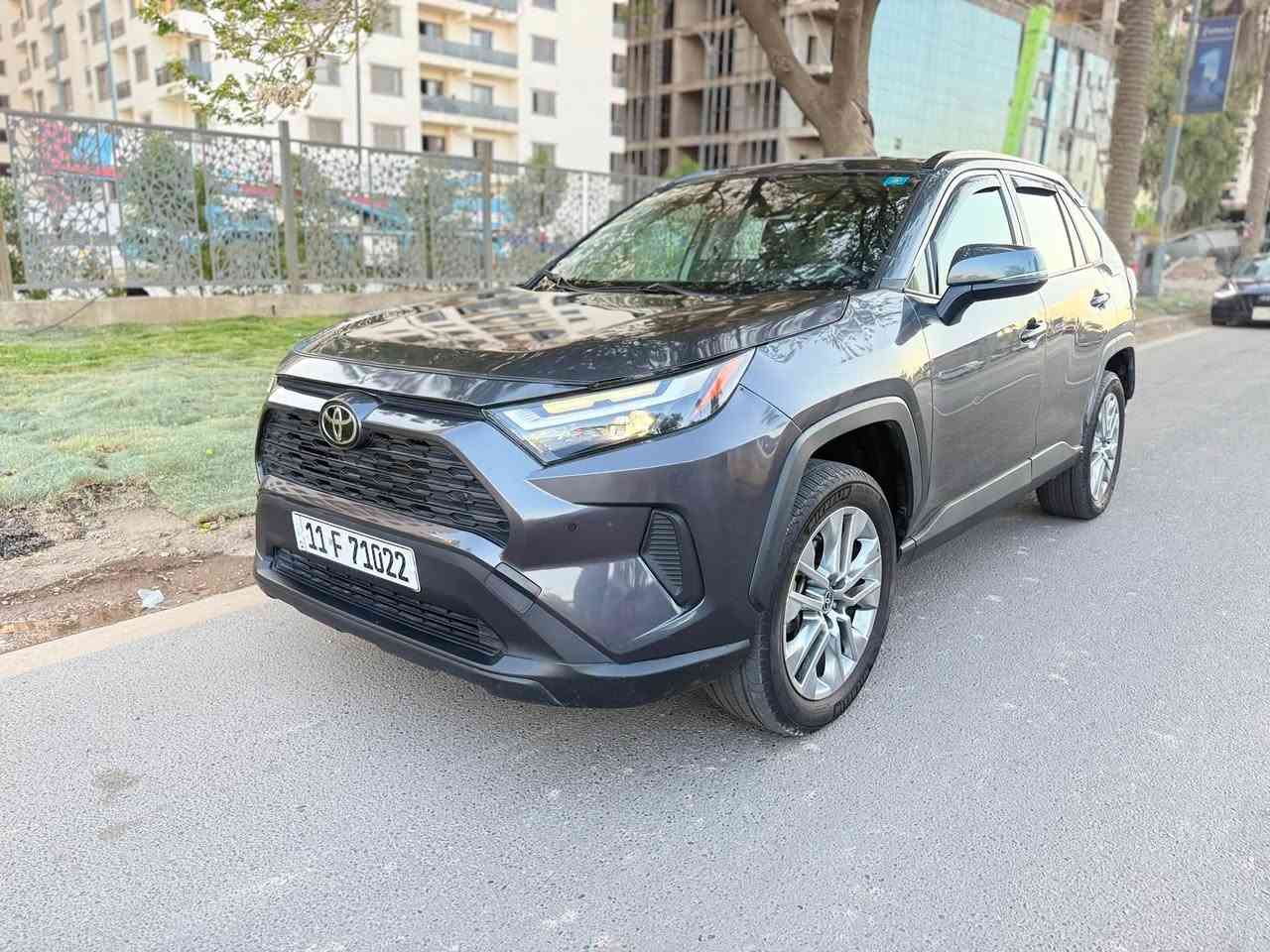 2024 TOYOTA RAV4, XLE PREMIUM راف فور فول موصفات برايمر واحد علي واحد رقم بغداد معوقين بعدهلها تلث سنين تصير حره لمعوق بعده صغير بيها قطعتين تبديل فقط صور لحادث بل منشور سياره معمره تعيمر درجه اولي وين ميعجبك تطلع بيها ماشيه 42 كيلو 
بصمه
رادارات امامي خلفي جانبي
سلايت روف
كشنات جلد تبريد تدفئه
تبريد قطعتين
شاشه دجتال
بعد بيها هواي موصفات معروفه موصفات البرايمر
مكان السياره بغداد اليرموك الاربع شوارع
السعرررر177$بيها مجال
للاتصال ***********
***********
