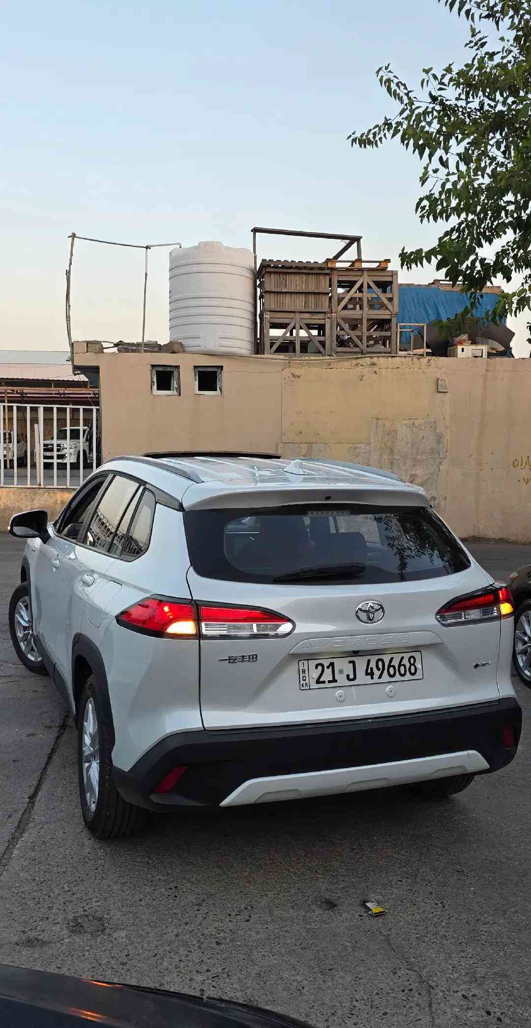 تویوتا کڕۆلا کروز ـ2025 بی بۆیاخ مواصفات HEV بلاجکتۆر ، صلاید ، لایت زینۆن ، ویل کەپ ، ڕادار ، ئاوینە ئیشارات ، دەسک بصمە  ، شاشە گەورە ، گیچ ئەلیکترۆنی ،  کوشن جلد ، بریک بصمە ، بصمە ، بگ لایت لید ، کامیرە ـ11.000 Km مەکینە 1.8 HEV بۆ زانیاری زیاتر کۆمینت یان پەیوەندی بکە ☎️.  *********** 📞 *********** 📞 ناونیشان سلیمانی شەقامی مەلیک محمود  Salahaddin Auto — معرض صلاح الدین  https://maps.app.goo.gl/GTqjTbohj8BvP
