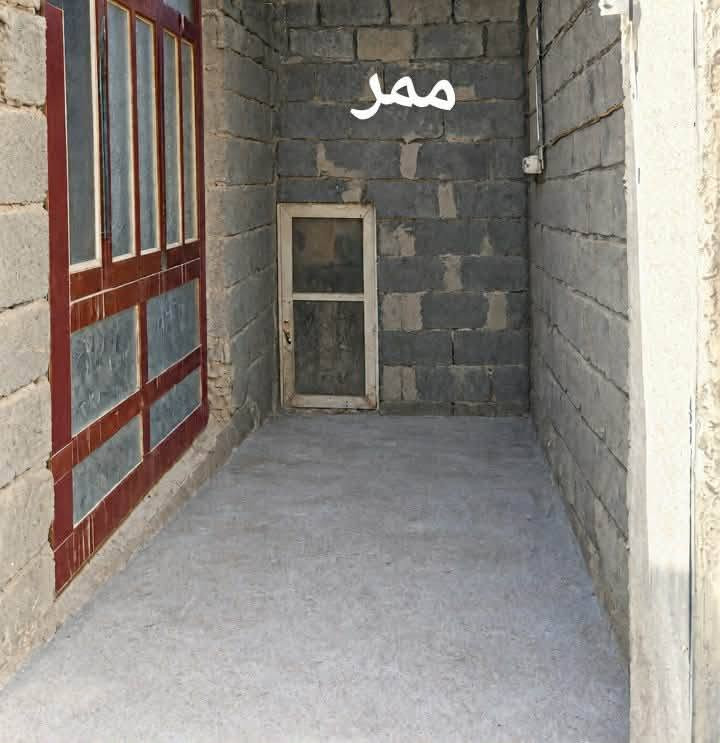 بيت لبيع مساحته 150 واجه 10 ونزال 15
لبيت سند عقد طابو
غرفتين وصاله وستقبال وصحيات خارجيه
وطارمه بيت نضيف
سعر 30 وبي مجال بسيط مكان لبيت الحمزه الغربي حي بابل 
***********
