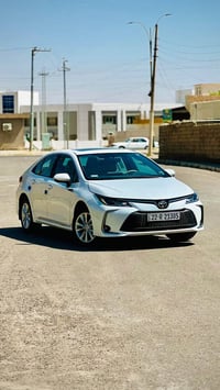 كورلا خليجي ساز موديل 2024 فول مواصفات  ماشية 15 الف كيلو متر  رقم ارب...