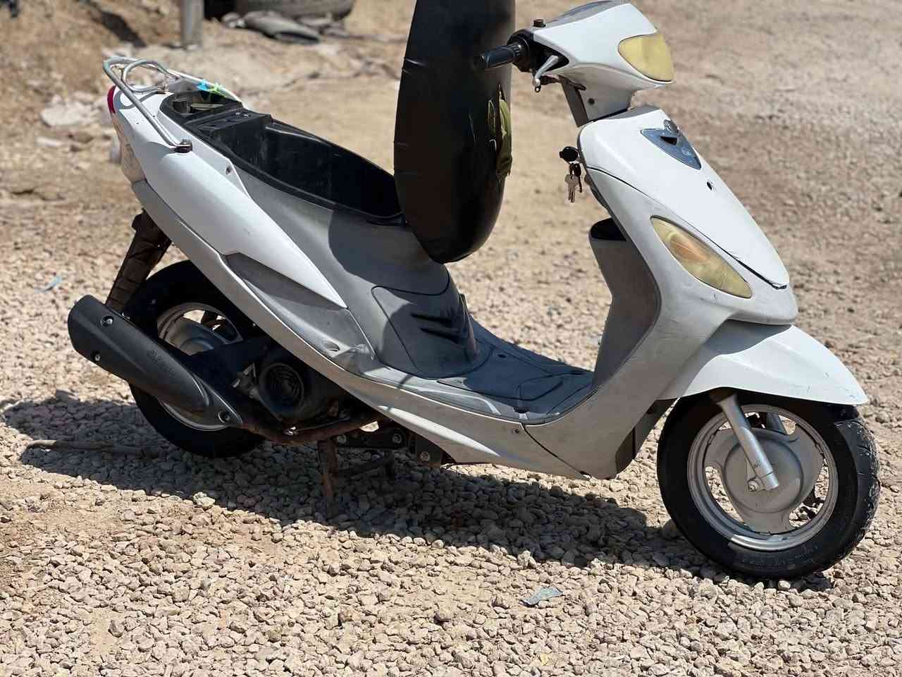 سلام عليكم دراجه ماكس البيع السعر 500ألف وبيها مجال حك جيه الستفسار خاص او على رقم الهاتف‏‪***********‬‏
