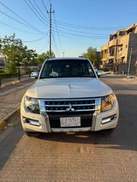 باجيرو • ٢٠١٥ • فول مواصفات