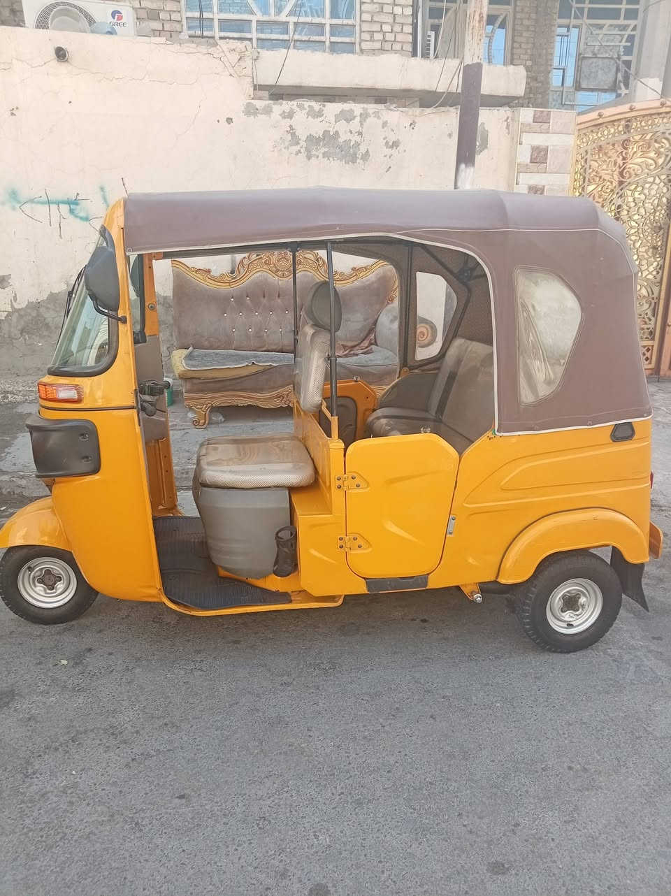 تكتك للبيع مديل٢٠٢٢  ***********
عبود ستار

