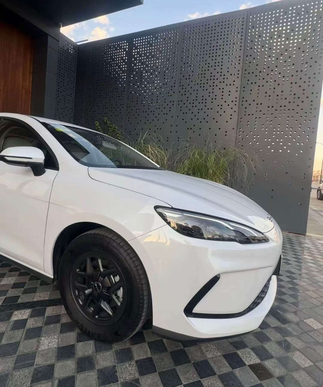 مؤديل 2025 مواسه فات ته نها سلايت نيه ١١ هه زار رؤيشتووه زؤر پاكو خاوينه هيجي نيه به ناوي خؤمه له هه وليره 
  Byd seal 05
*********** أربيل, العراق
