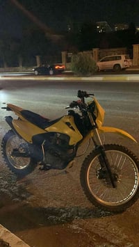 للبيع • قابل تفاوض • واتساب