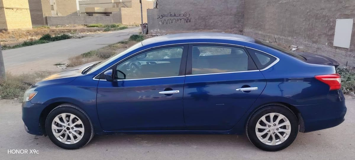للبيع
سينترا ٢٠١٧ 
وارد امريكي حادثها موجود بل منشور 
سياره جاهزه وحلوه ومبدللها منضومه كامله مال تبريد 
***********
