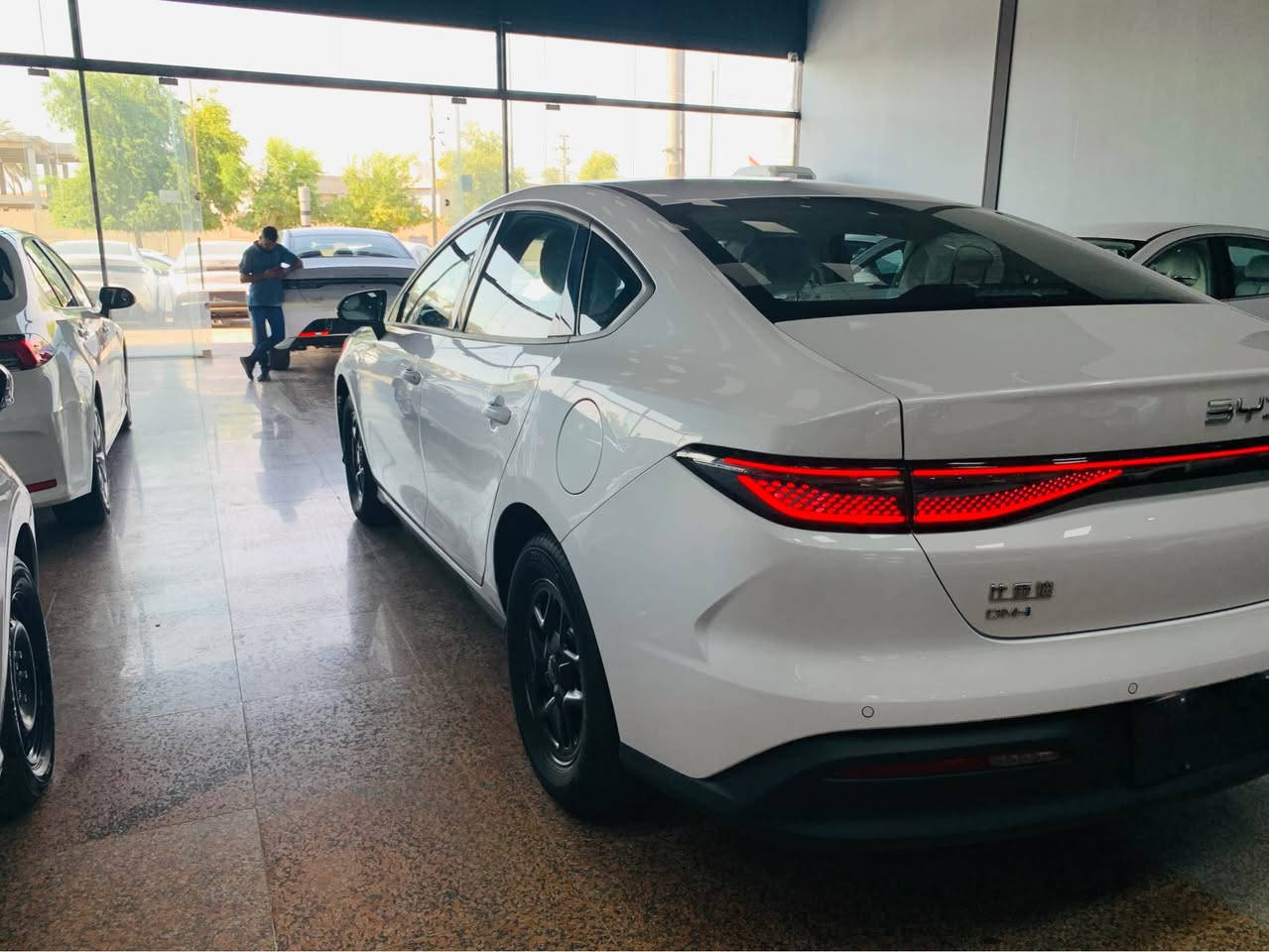 بي واي دي  BYD Seal 05 2025. صفر كم 
بصمةشاشةوكاميرا.تانکی گەورە .تحديدسورعه.
لید.ڤۆلیۆم  ٣مانگی لەگەڵە بۆ رەقەم کردن.
سعر  ١٣٧ورقة . مۆبایل  ***********
مکان أربيل معرض تۆپ کارس أربيل, العراق
