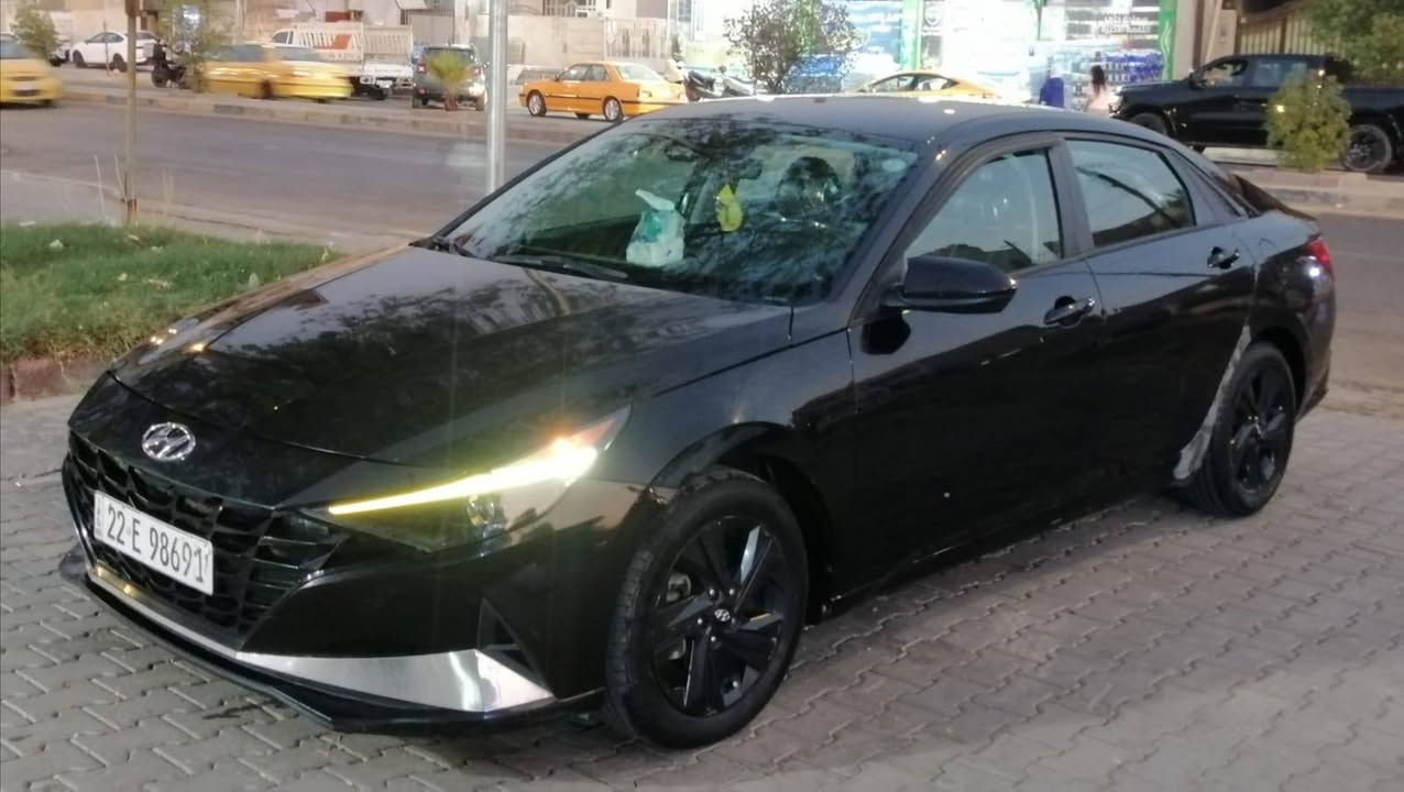 ***********
 النترا 2022 وارد أمريكي قطعتين صبغ باب ورة السايق و بنيد فقط 
بدون ايرباك سليم 
رايدهة ب 127 ورقة وبيهة مجال بعد المعاينه 
بدون ايرباك سليم بلادي
محرك ٢٠٠٠ دوش لوووك مامفتوح لووك
شاشة كبيره،، كاميرا دوارة
رادارات امامي توقف ذاتي
قيادة آلية تحديد مسار
ويل كب
لد نهاري نيون بالمازدة
رقم أربيل باسمي السيارة تحويل مباشر بغداد, العراق

