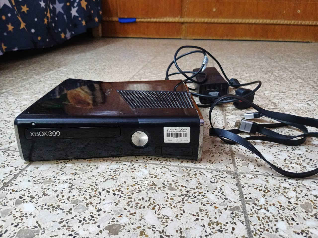 السلام عليكم 👋🎮
للبيع جهاز Xbox 360 بحالة جيدة ومناسب للألعاب 🔥

✅ مع يد تحكم

✅ هارد بيه أكثر من 50 لعبة 🎮

✅ يحتوي على ألعاب قوية مثل:

FIFA 2021 ⚽

PES 2020 ⚽

Batman 🦇

ألعاب حرب وأكشن  لعام 2025🔥 

GTA V و GTA San Andreas 🚗

💥 السعر مناسب جداً وقابل للنقاش

📍 العنوان: ديالى - بعقوبة

  يوجد توصيل لجميع محافظات 

📞 للتواصل: ***********

