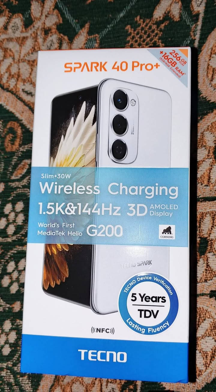 #للييع TECNO SPARK 40 Pro+ الجهاز الله شاهد صار 3 تيام اخذته جديد ونقد ب 315  صار بي عواج قليل كلش بلشاصي مامبين ولا ماثر ابد شاشه منحنيه ذاكره 256 عشوايئه 16 كامل ملحقات السعر 250 قفل متواجد واتساب فقط *********** مكاني نجف ابوصخير
