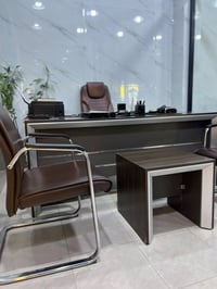 مكتب كامل • كرسي طبي • المنصور