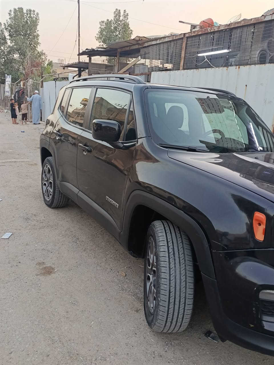 سلام عليكم جيب رينجيد مديل2020كامل مواصفات فول وارد امريكي رقم بغداد تواصل على رقم‪***********
