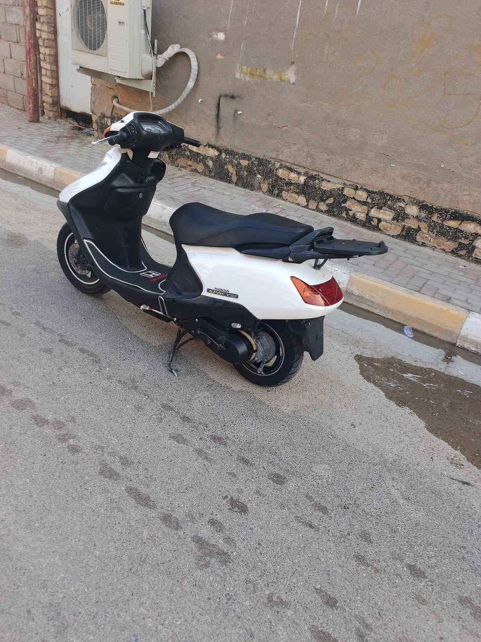 دراجة سبيسي ياباني كابريتر وكفر كل ياباني مختمه مكينه نعومة فول  الهاتف, ***********المكان كوت الزهراء
