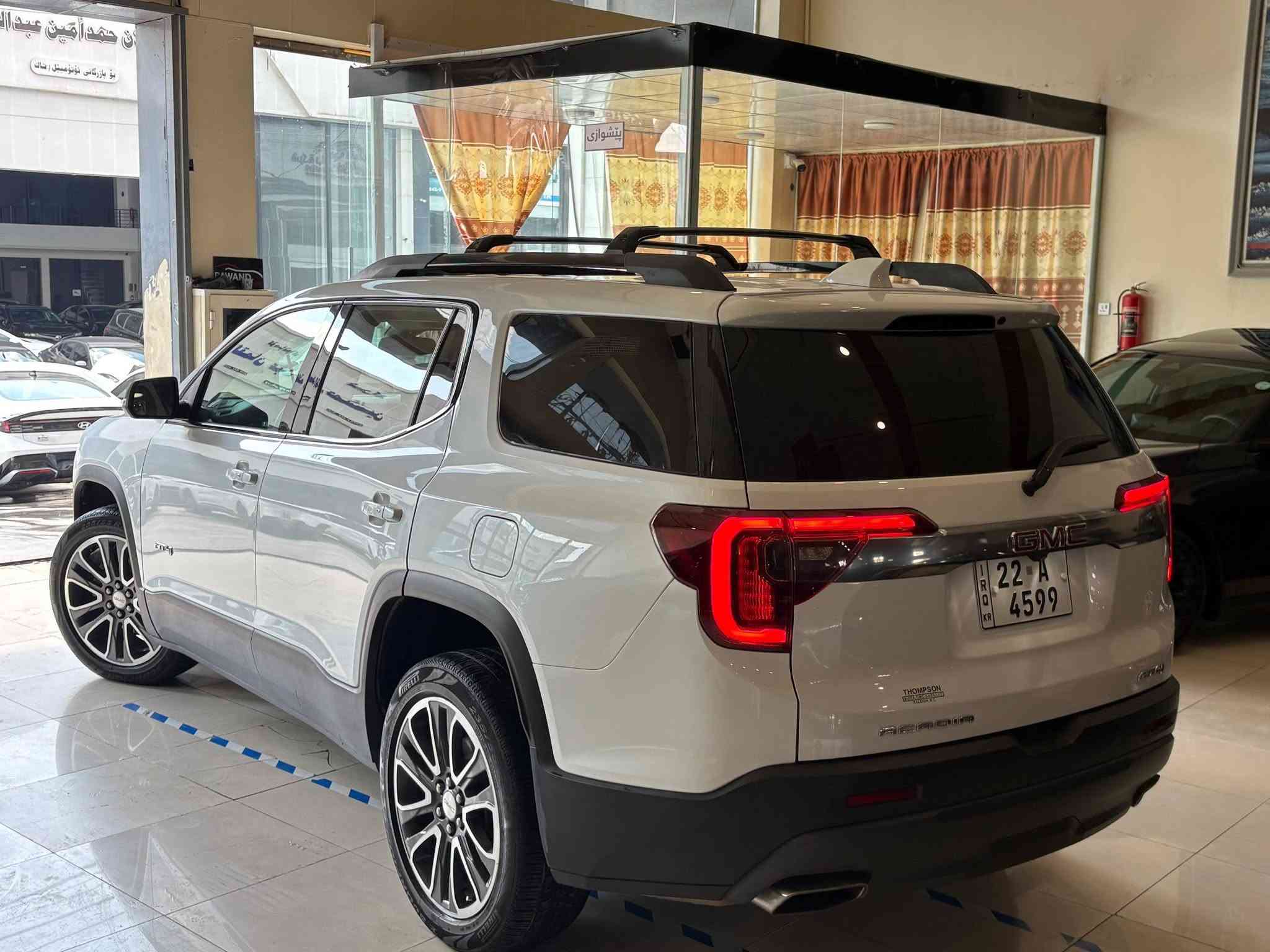 GMC Acadia 2020 AT4
فول مواصفات AT4
رقم أربيل
دبل اكسل
سلايت 
موديل ٢٠٢٠
٨٥،٠٠٠ مل
٢ سويج
بدون حادث
سعر ٢٢٨$ وبيها مجال
***********

نص مكتوب في الصور:
- BidCars