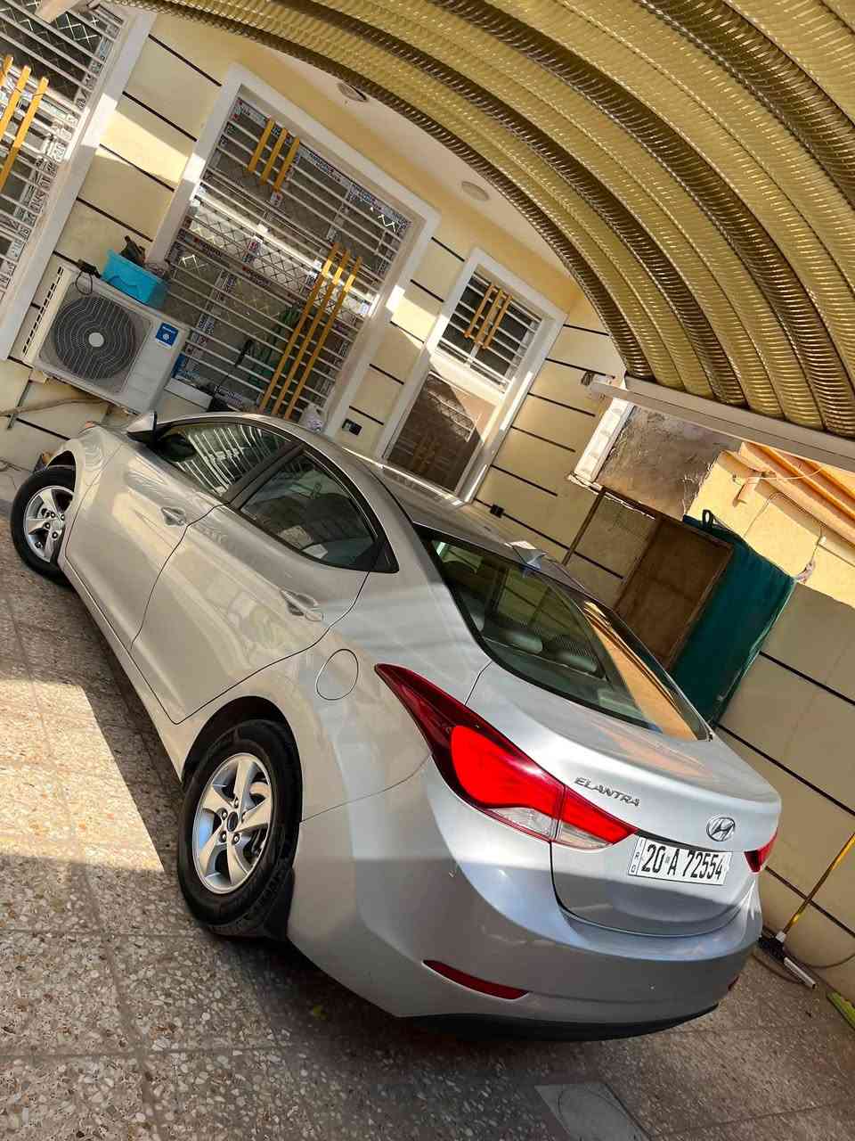 السلام عليكم 
النترا 2014 امريكي رقم ديالى هزه وسنويه كله جديد تحويل ثاني يوم 

السياره بيه الجاملغ الخلفي كلير فقط 
وجوه الرقم بيه شويه سونار بالمنشور 

السعر 93 وبيه مجال بسيط كلش
للاستفسار ***********
مكاني حلة
