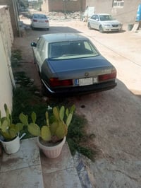 بي ام 735 • مكينة جديدة • نجف